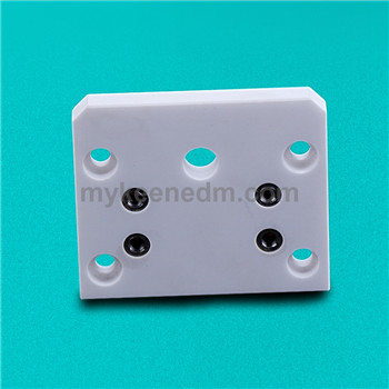 Upper isolator plate